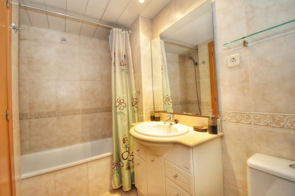 Apartamento ADIA Lloret de Mar Esterno foto